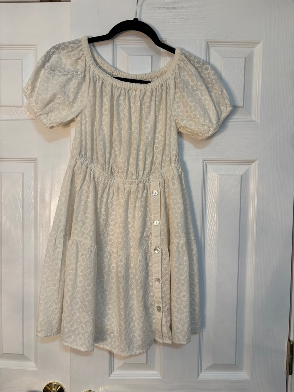 Shyanne Cream Eyelet Puff-Sleeve Button-Front Dress